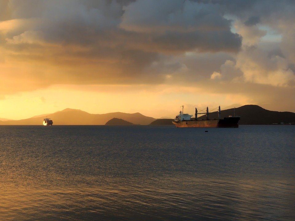 Supertanker Rates Bounce Back Stocks Don’t